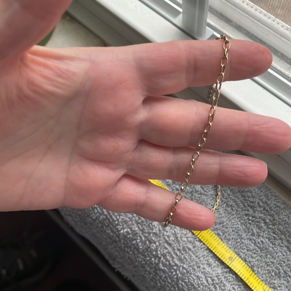 Sarah Coventry 17” gold chain 4.5 ext. about 1” by 3/4” width light blue Cameo - Picture 9 of 12